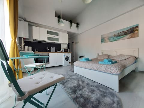 Successful Airbnb property: Otopeni Studio Airport Therme C1A4 in Otopeni