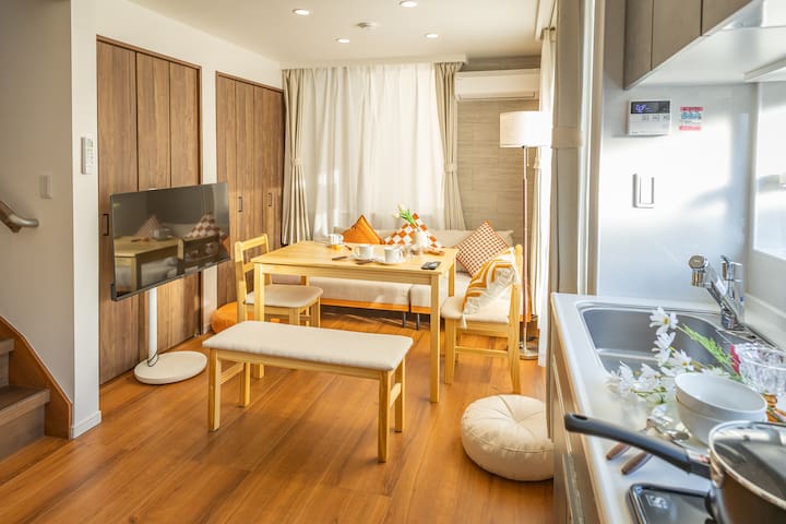 山手线池袋站十二分钟/三层别墅/三个卧室/最多九人