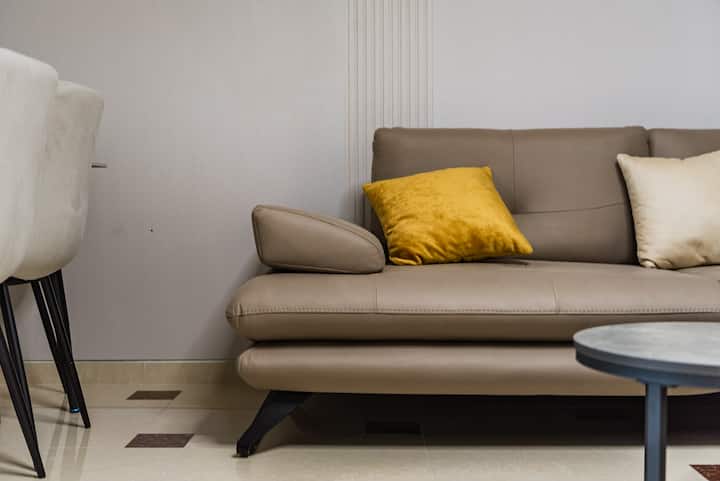 Spacious 1 Br Premium Apartment - 티라나
