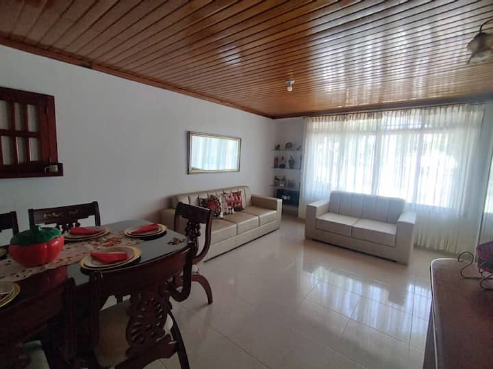 Casa Ubicada En Centro Histórico - Riohacha