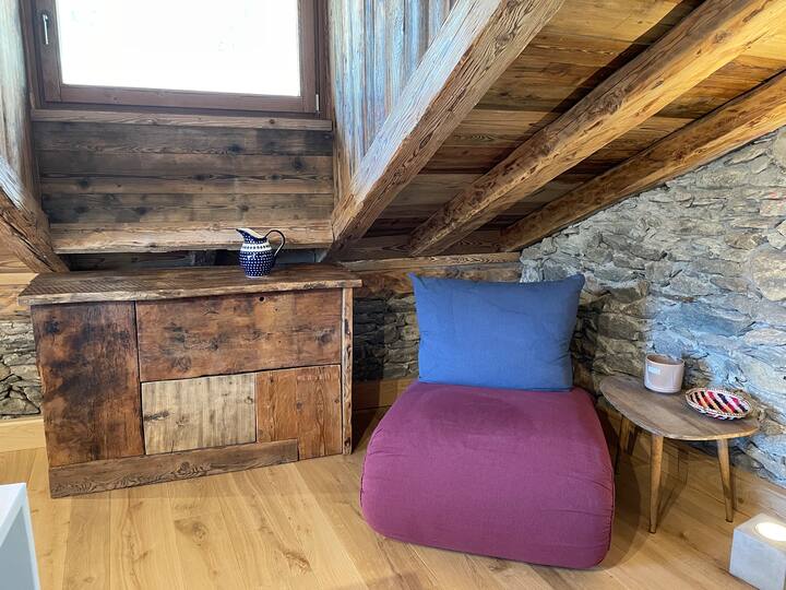 Dolonne Charming Apartment - Courmayeur