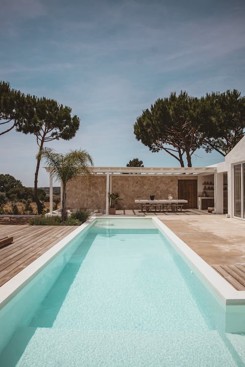 Casa Thala – Conceptual Villa & Hot Pool
