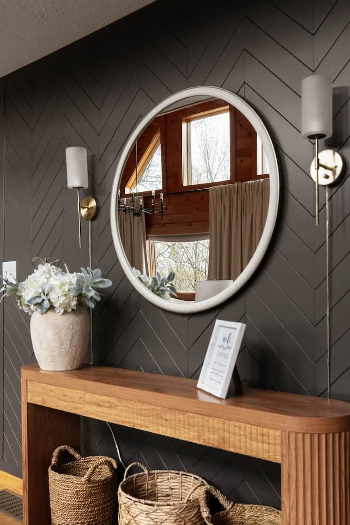 Luxury Chalet: Sauna, Hot Tub, Views, Tesla Ev - Deep Creek Lake, MD
