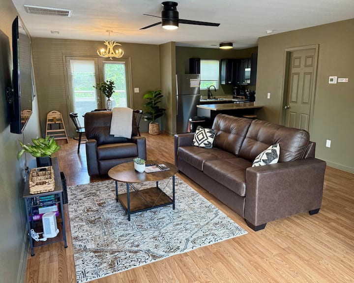 Townhouse Near Dollywood/hottub/arcade/petfriendly - Sevierville, TN