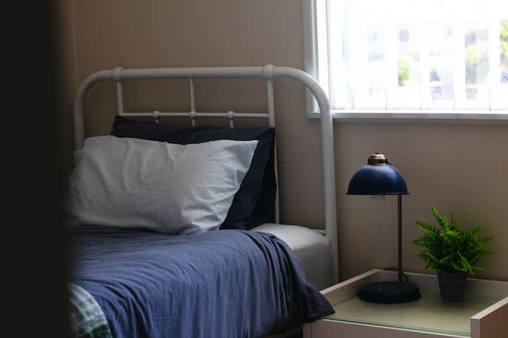 Schlafzimmer 4