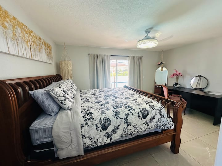 غرفة النوم 1