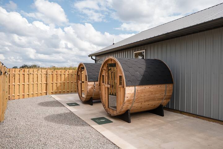 Cabins On The Cumberland managed Airbnb listing 3