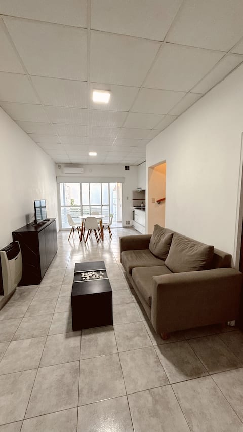 Esperanza Apartment (M)