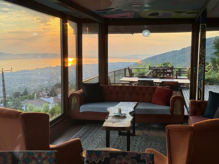 Sapancada Tam Korunaklı, Havuzlu Ve Bahçeli Villa - Sapanca