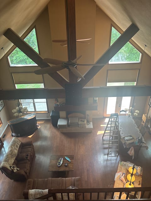 Top performing Airbnb: Peaceful cabin on the little red in Heber Springs