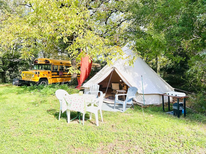 Tipi Mésange Camping à La Ferme - Payrac