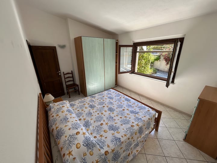 غرفة النوم 1