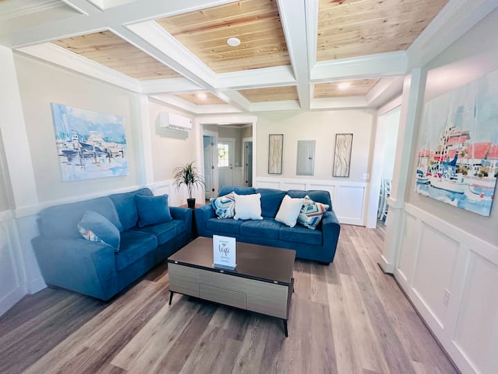 Just Steps Away From Downtown Morehead City - Morehead City, NC