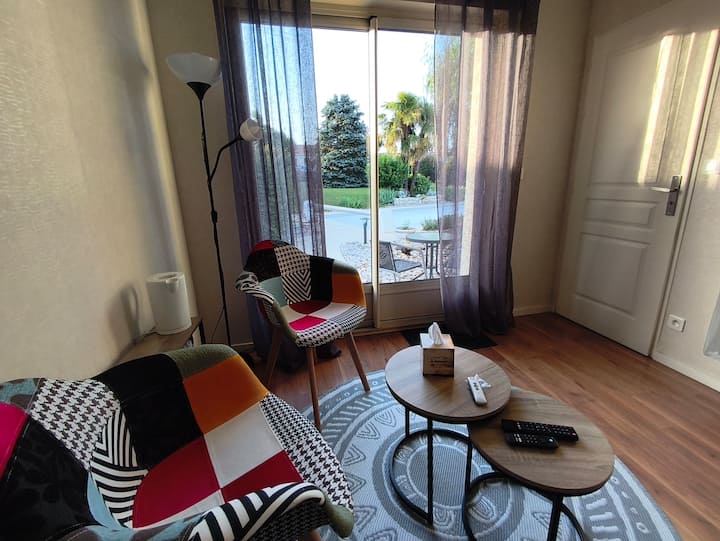 Chambre Indépendante Avec Piscine à Cognac - Cognac