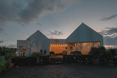 Jeju Pool Villa / Indoor Heated Pool / Kids Pool Villa / Group Accommodation / Hamdeok Beach / Gimny