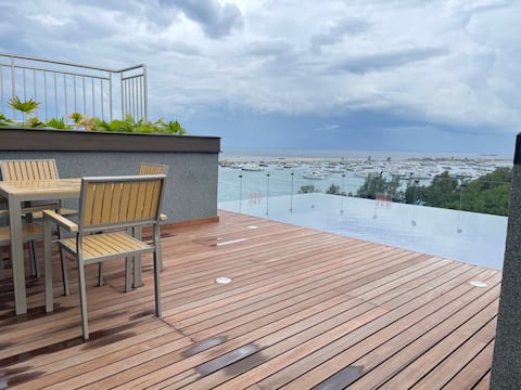 Lux 3bhk with pool &GYM  10minuts from airport