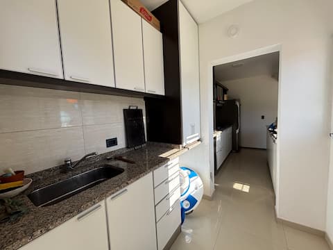 Anuncio de Airbnb popular: 3-bedroom house in Roldán en Departamento San Lorenzo