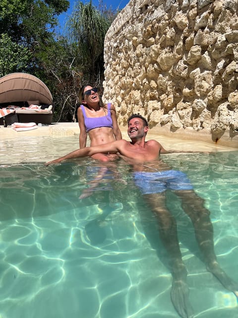 Luxury villa with cave + hot tub + staff