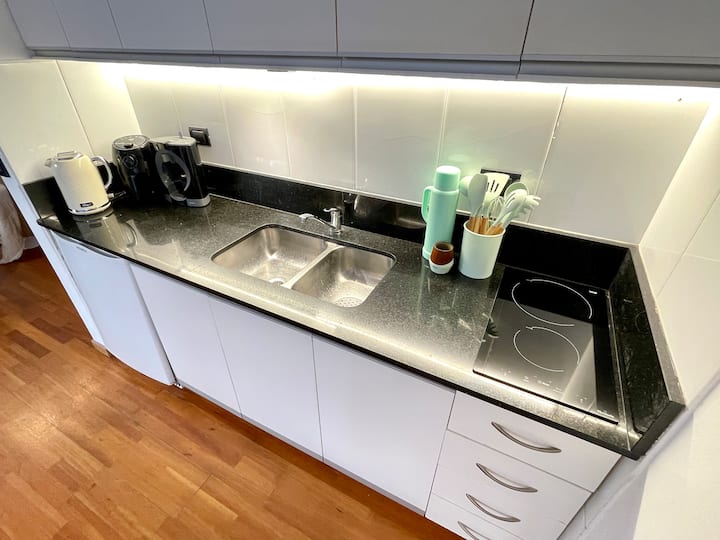 Departamento estudio con patio en Puerto Madero