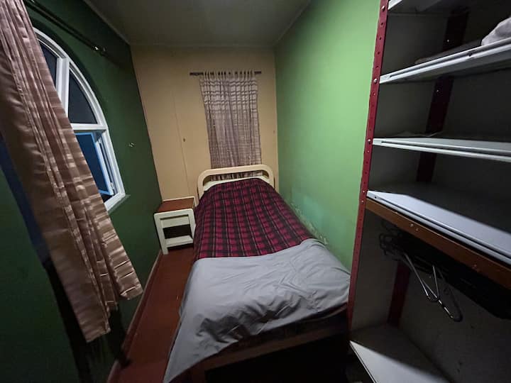 საძინებელი 1