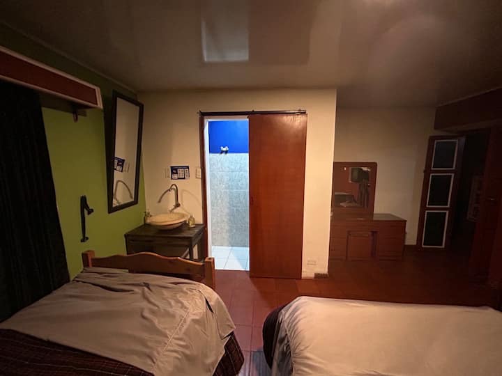 საძინებელი 4