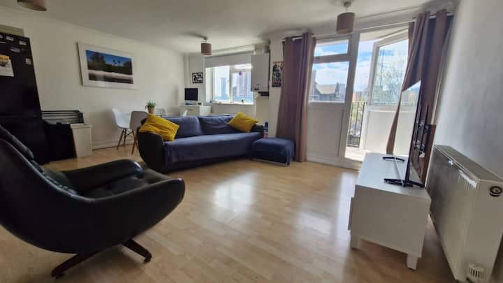 One Bedroom Canning Town Flat - Greenwich