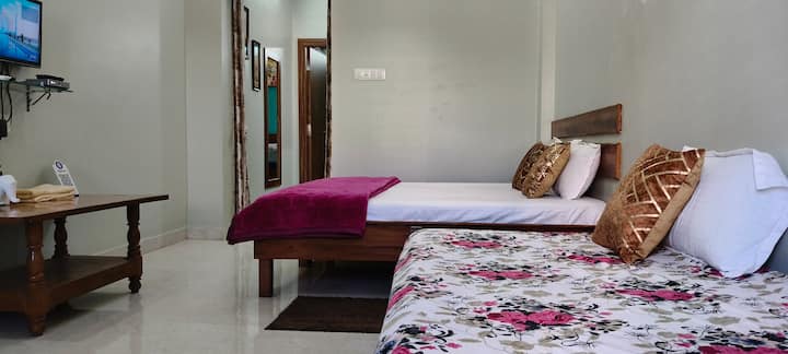 Sthanvi Entire Apartment - Ujjain