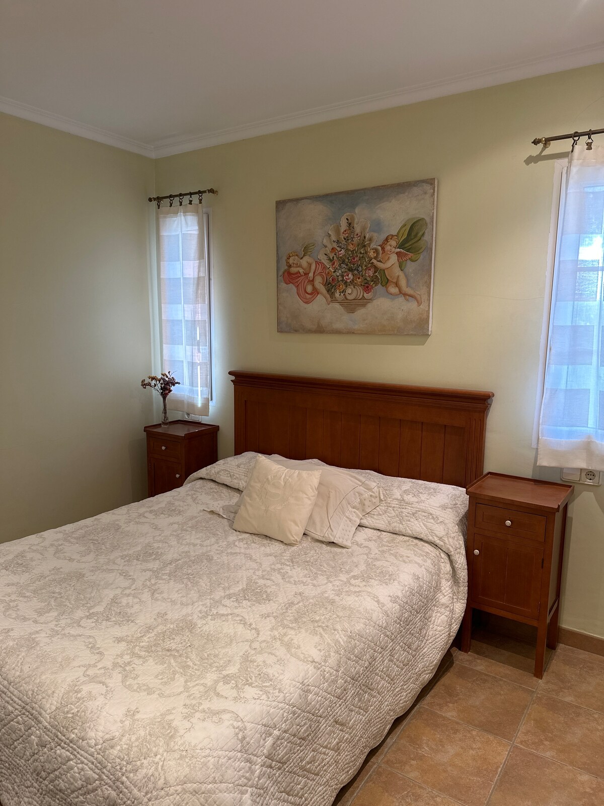 غرفة النوم 1