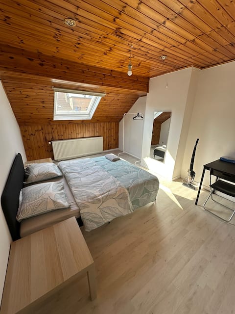 apartment 10 min from the center!