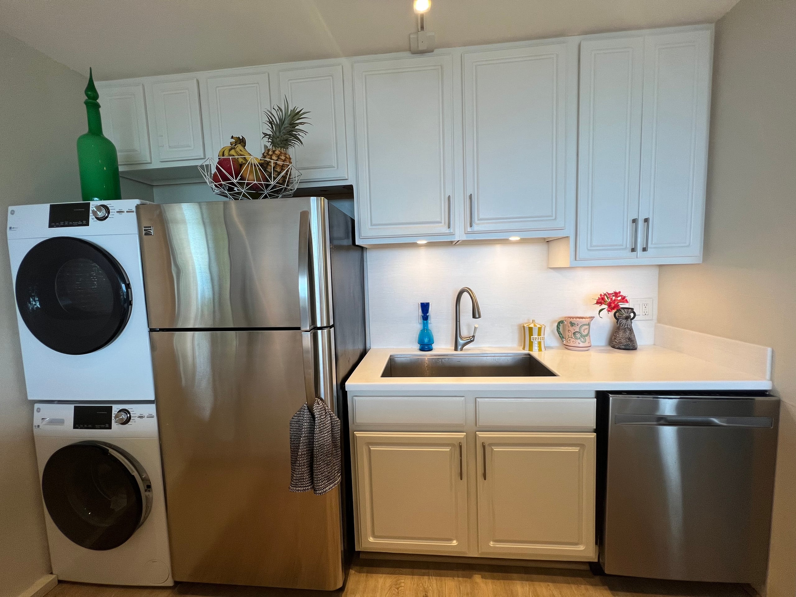 Condo in Kihei · ★4.94 · 1 bedroom · 1 bed · 1 bath - Image 13