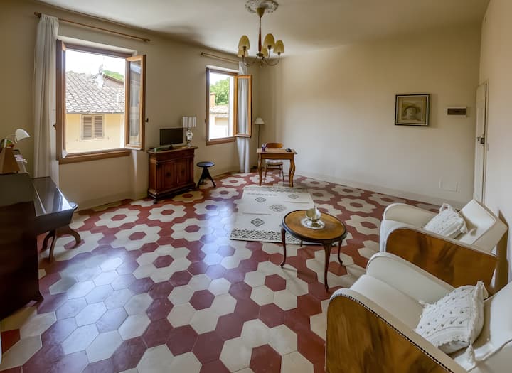 Toscana: Appartamento Firenze E Arezzo Pianoforte - San Giovanni Valdarno