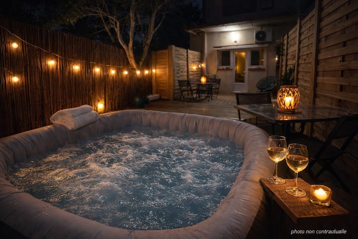 Maison Avec Jacuzzi Privé à 5 Min De La Plage - Fréjus