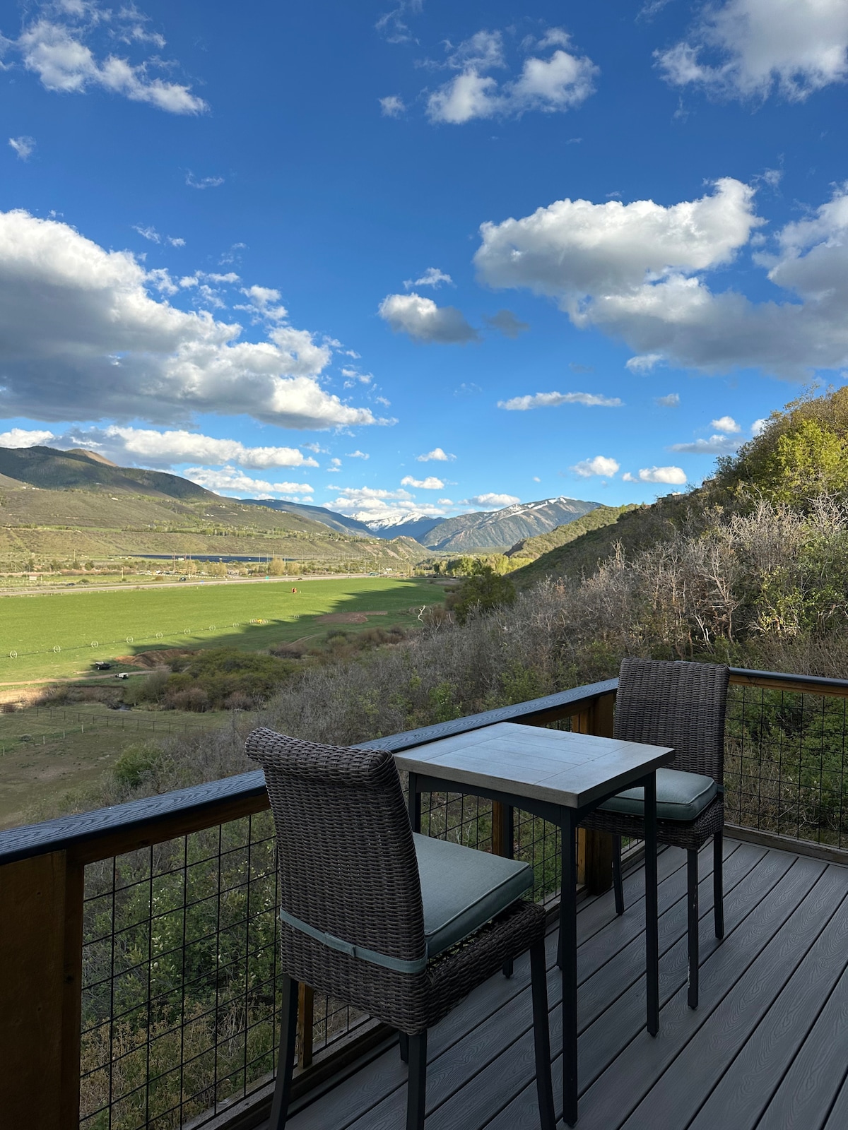 Chalet Red Mountain — view 3