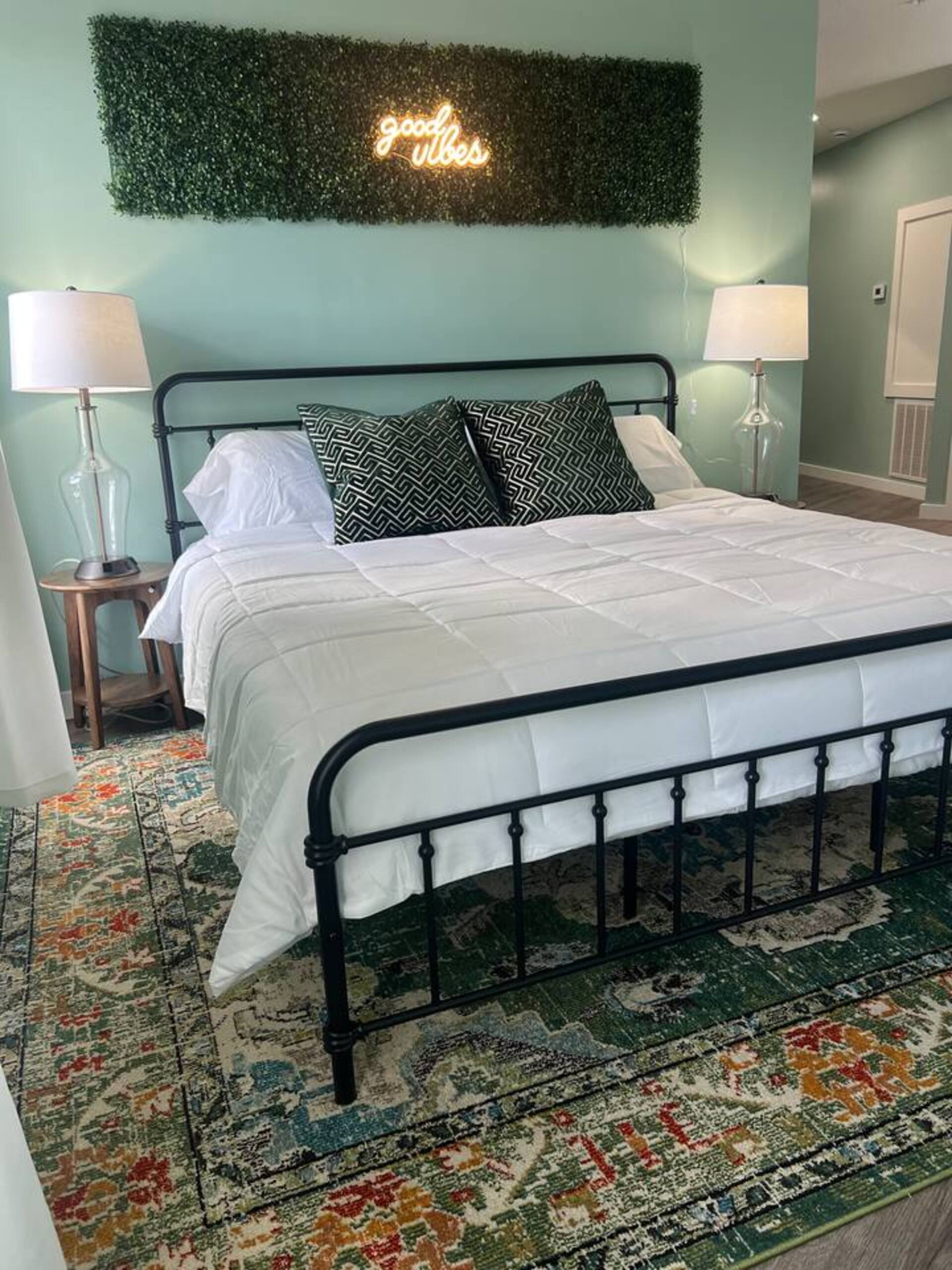 Emerald Suite at The Heritage Lofts