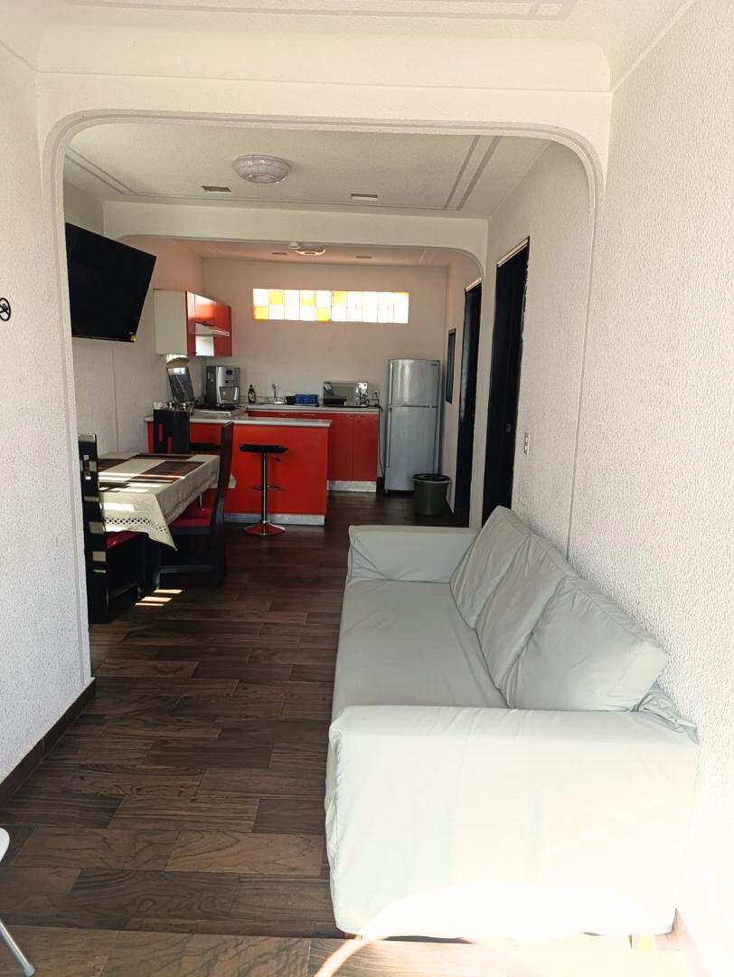 Popular Airbnb listing: Posada Escuadron 201 in Iztapalapa