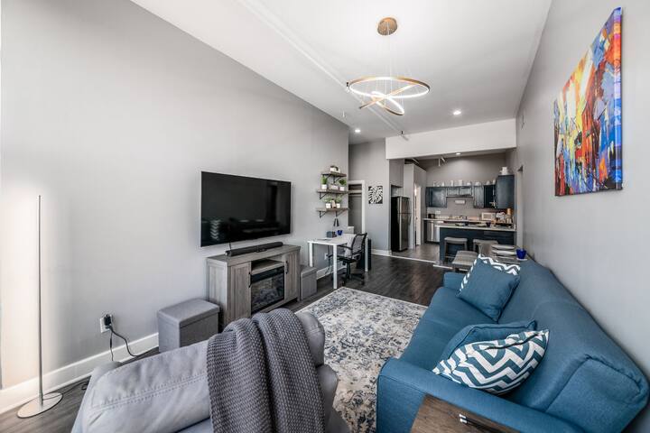 XL Convention Center Condo Downtown FREE Parking gallery image 5