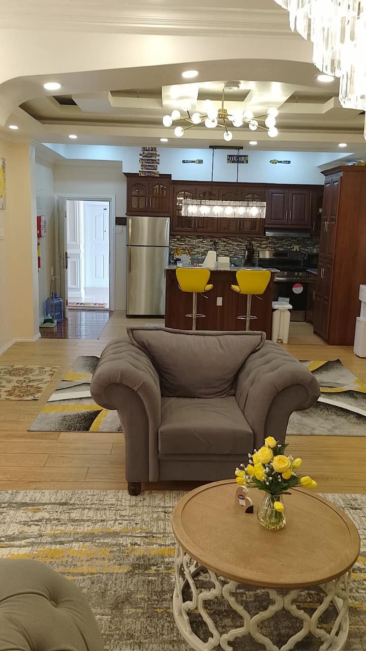 Luxury Apt/fully Furnished/2 Bedrooms/kit/balcony - 가이아나