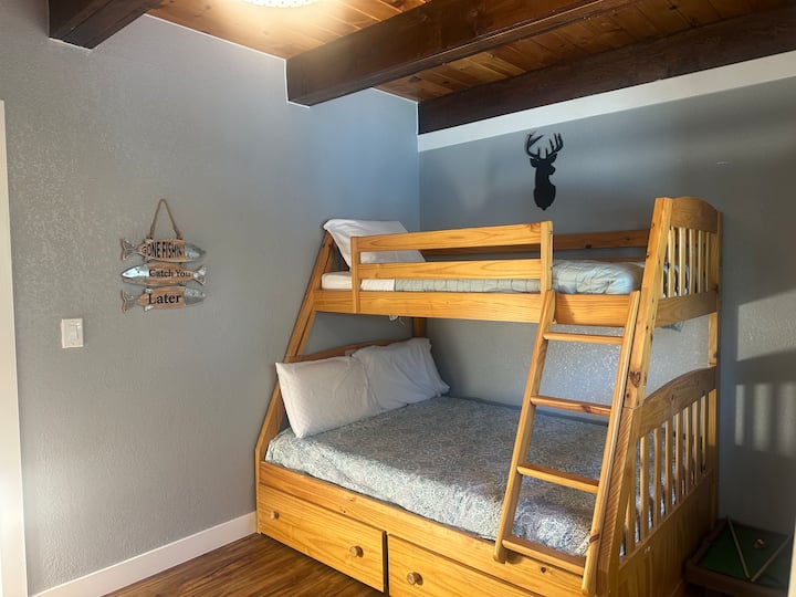 საძინებელი 2