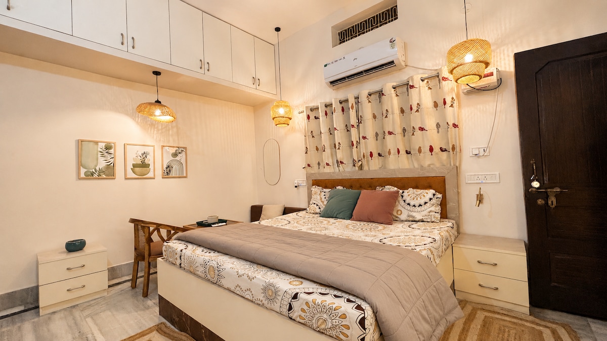 Room in Bhelupura