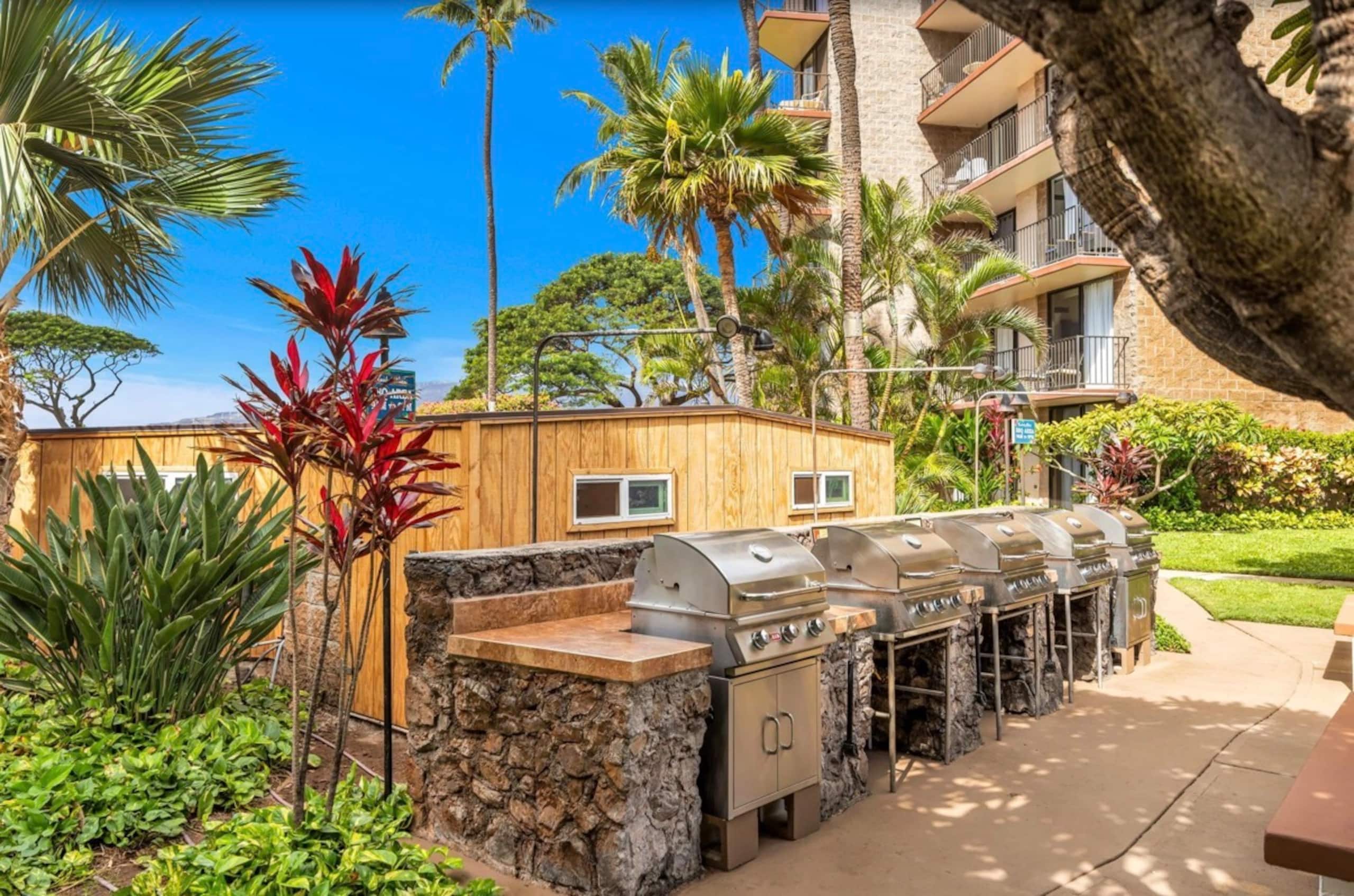Condo in Kihei · ★4.93 · 1 bedroom · 2 beds · 1 bath - Image 19