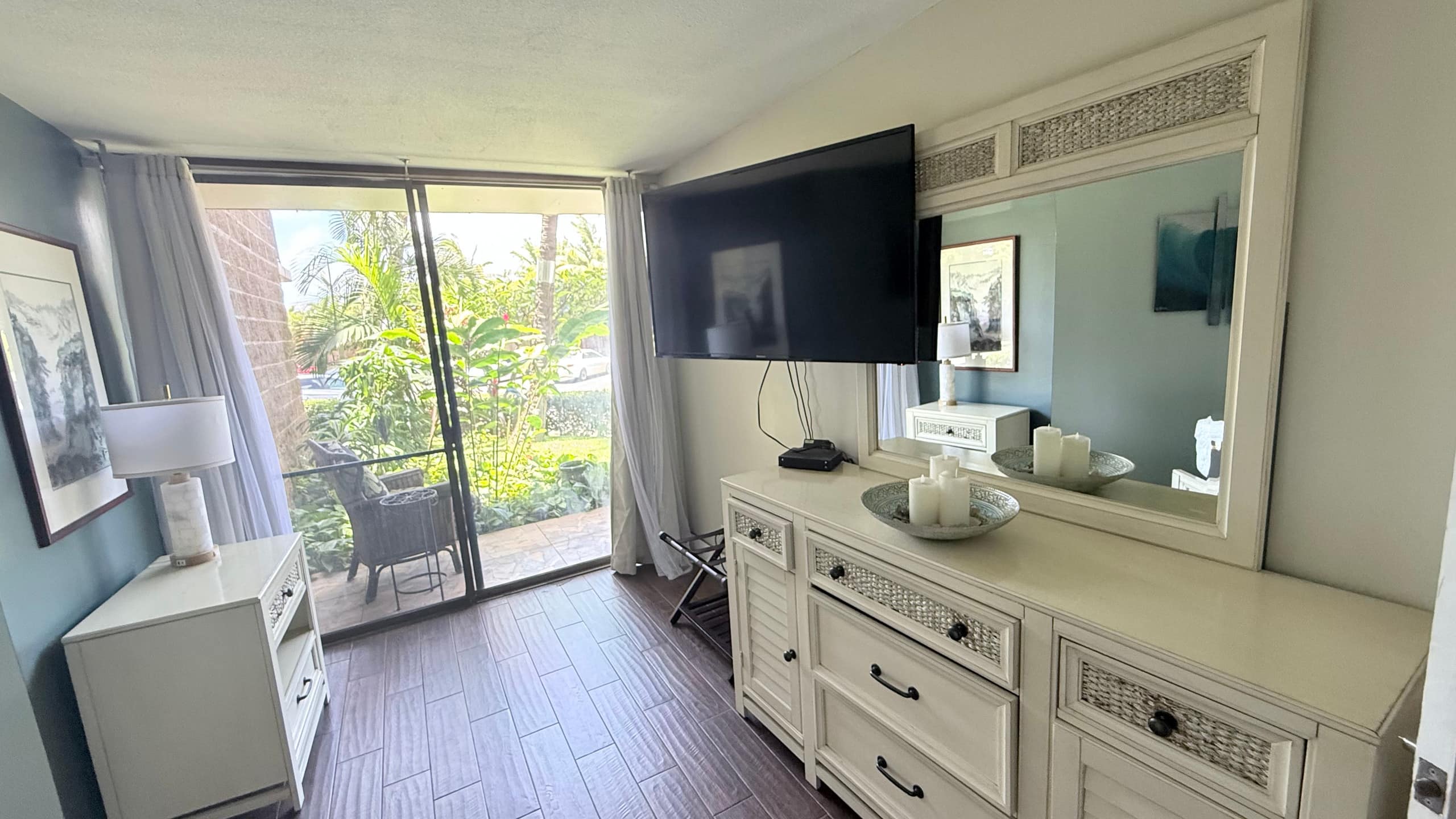 Condo in Kihei · ★4.93 · 1 bedroom · 2 beds · 1 bath - Image 10