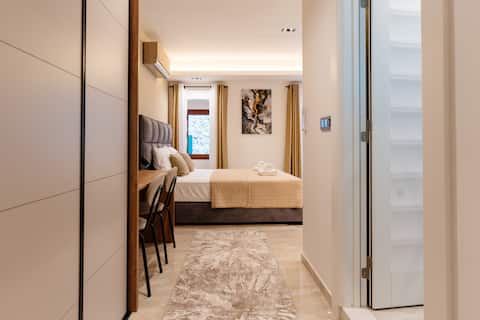 Top Airbnb: Superior Studio • Kotor Old Town in Kotor
