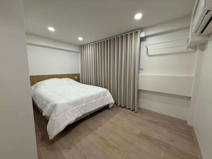 غرفة النوم 1