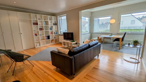Top Airbnb: Sunny apartment with large terrace in a top location in Kaiserslautern