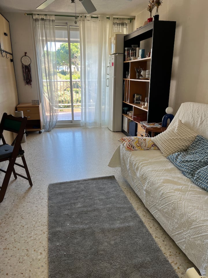 Studio Avec Terrasse  2 Pers - La Grande-Motte