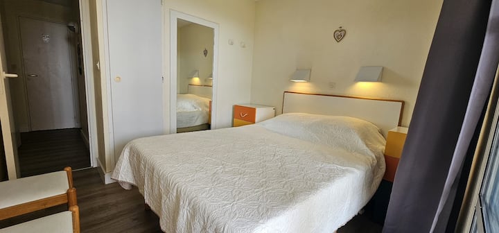 Dhomë gjumi 1