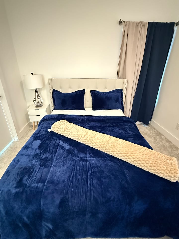 غرفة النوم 2