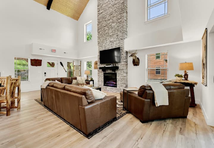 Timber Lodge - Branson, MO