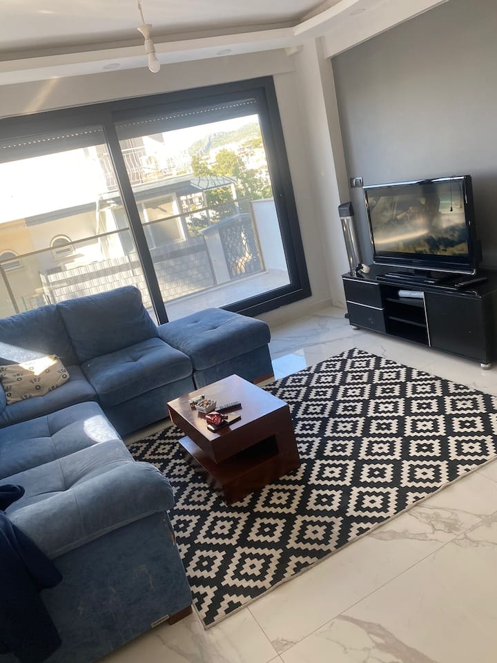 Kuşadası Havuzlu 4 + 1 Villa - Kuşadası