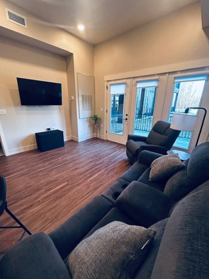 A- Sovereign Village Apt 119 1br - Choctaw Lake, OH